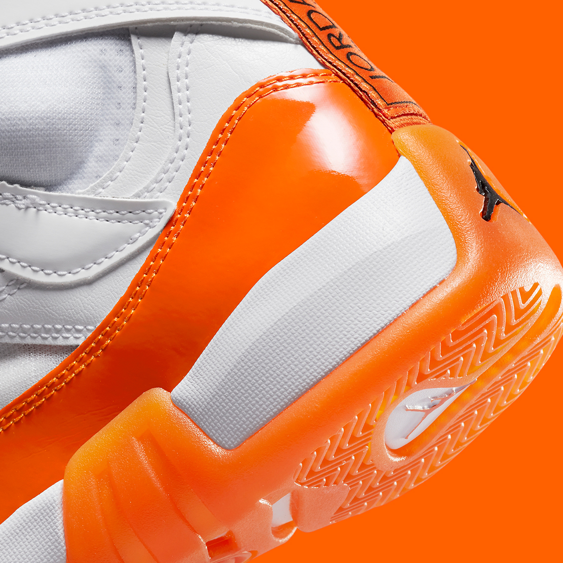 Một số hình ảnh Jordan Two Trey nữ với màu cam - 8