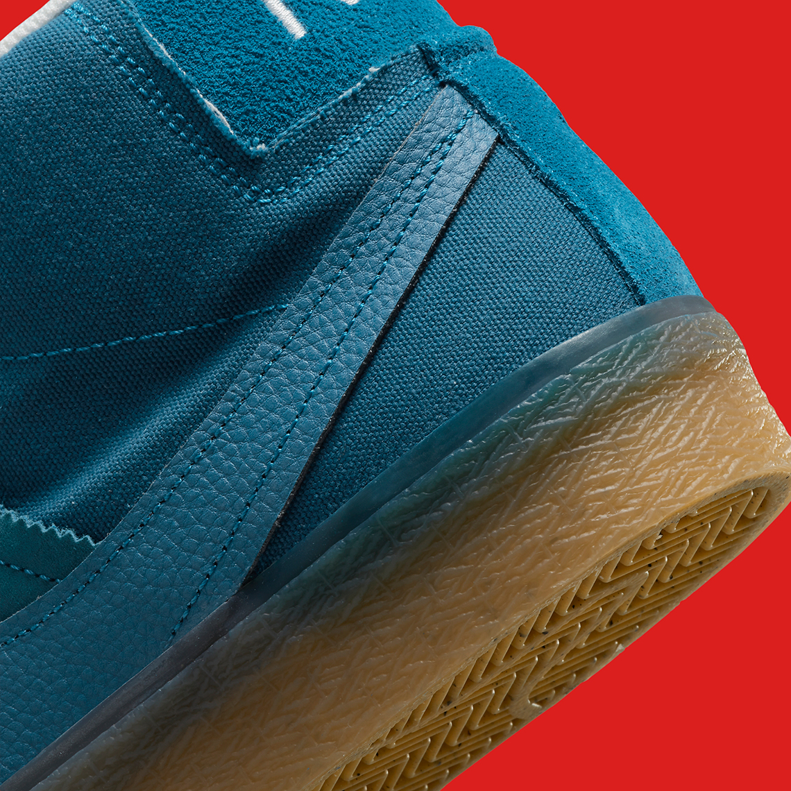 Một số hình ảnh mới nhất của đôi giày Nike SB Blazer Mid Teal Gum - 8