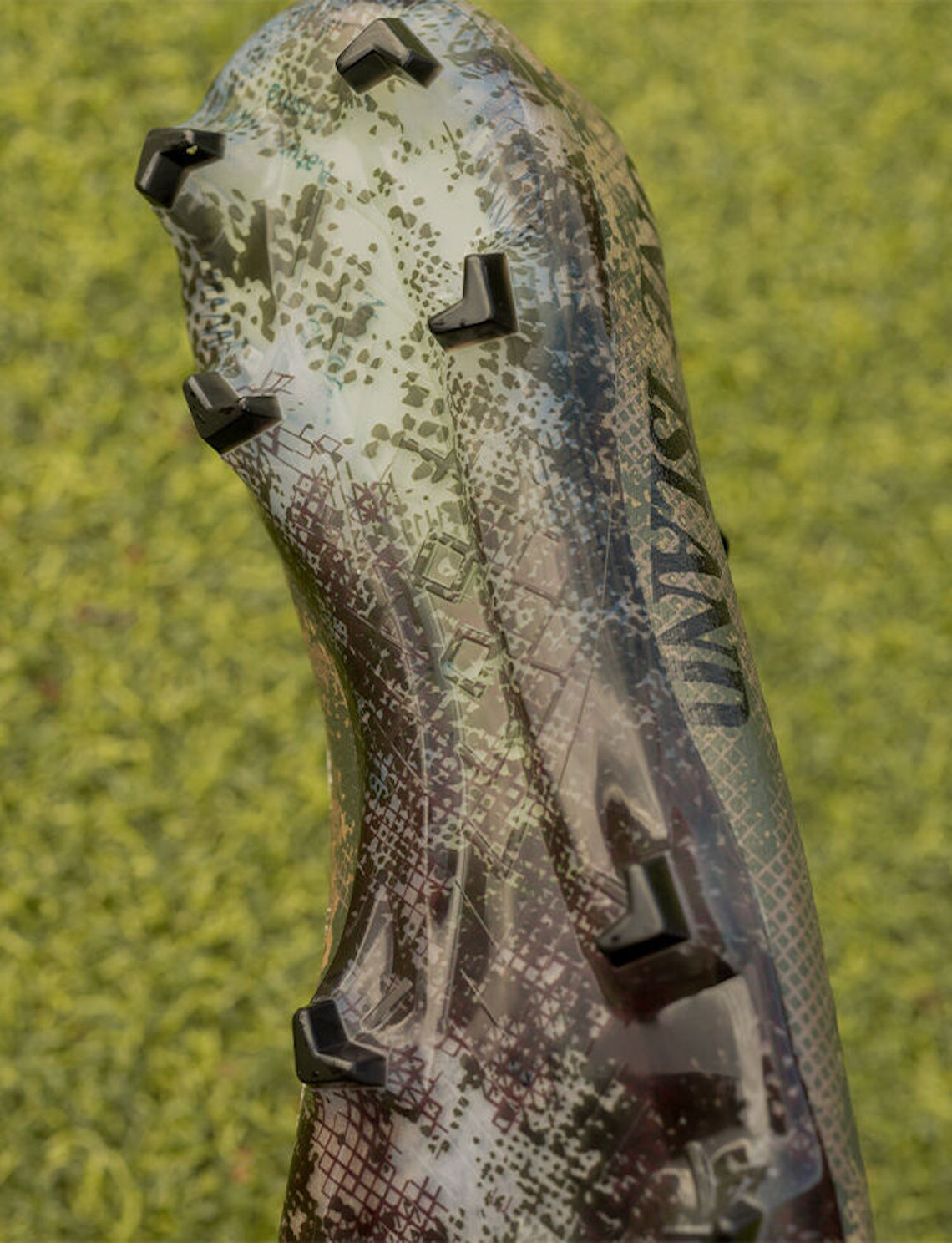 Một số hình ảnh mới nhất của mẫu giày Stone Island x New Balance 574 - 9