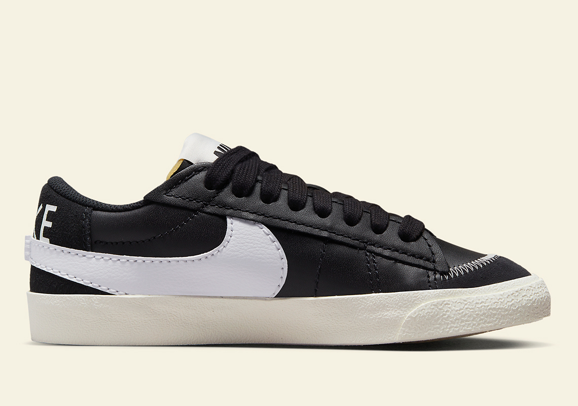 Một số hình ảnh Nike Blazer Low Jumbo màu đen và trắng - 3