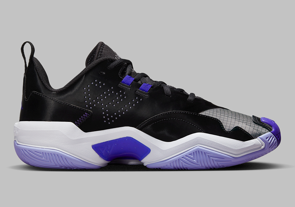 Một vài hình ảnh của đôi giày sneaker Jordan Westbrook One Take 4 Black/Purple - 3