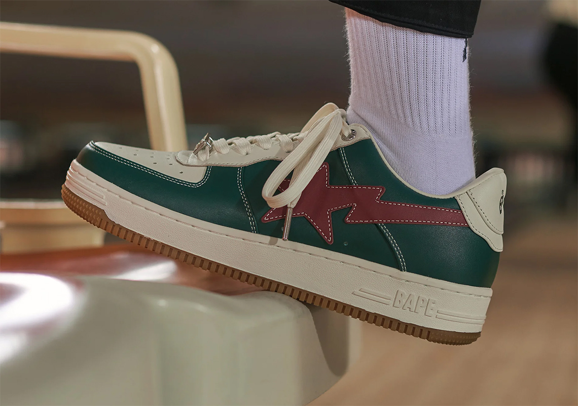 Một vài hình ảnh của mẫu giày sneaker END A Bathing Ape Bapesta Bowling - 2