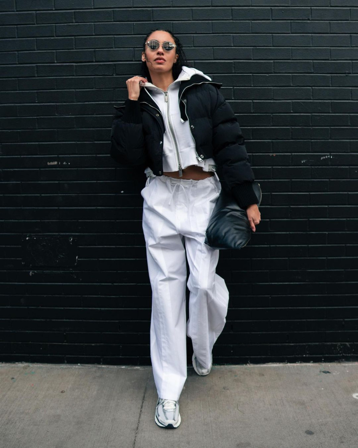 Mua giày sneaker thể thao nữ Nike Zoom Vomero 5 Silverware ở đâu? - 2