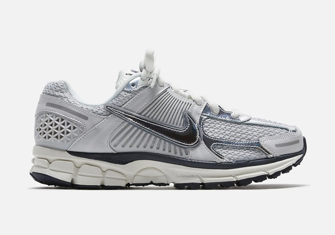 Mua giày sneaker thể thao nữ Nike Zoom Vomero 5 Silverware ở đâu? - 4