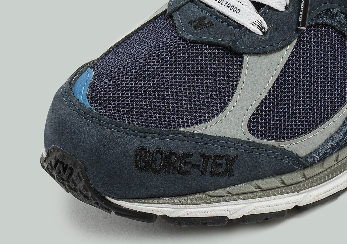 N.Hoolywood, Invincible và New Balance chính thức tiết lộ Blue Moon năm 2002R - 9