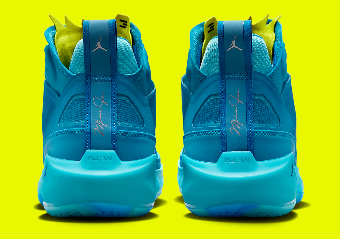 Naruto và Zion Williamson đã hợp tác để thiết kế Air Jordan 37 - 6