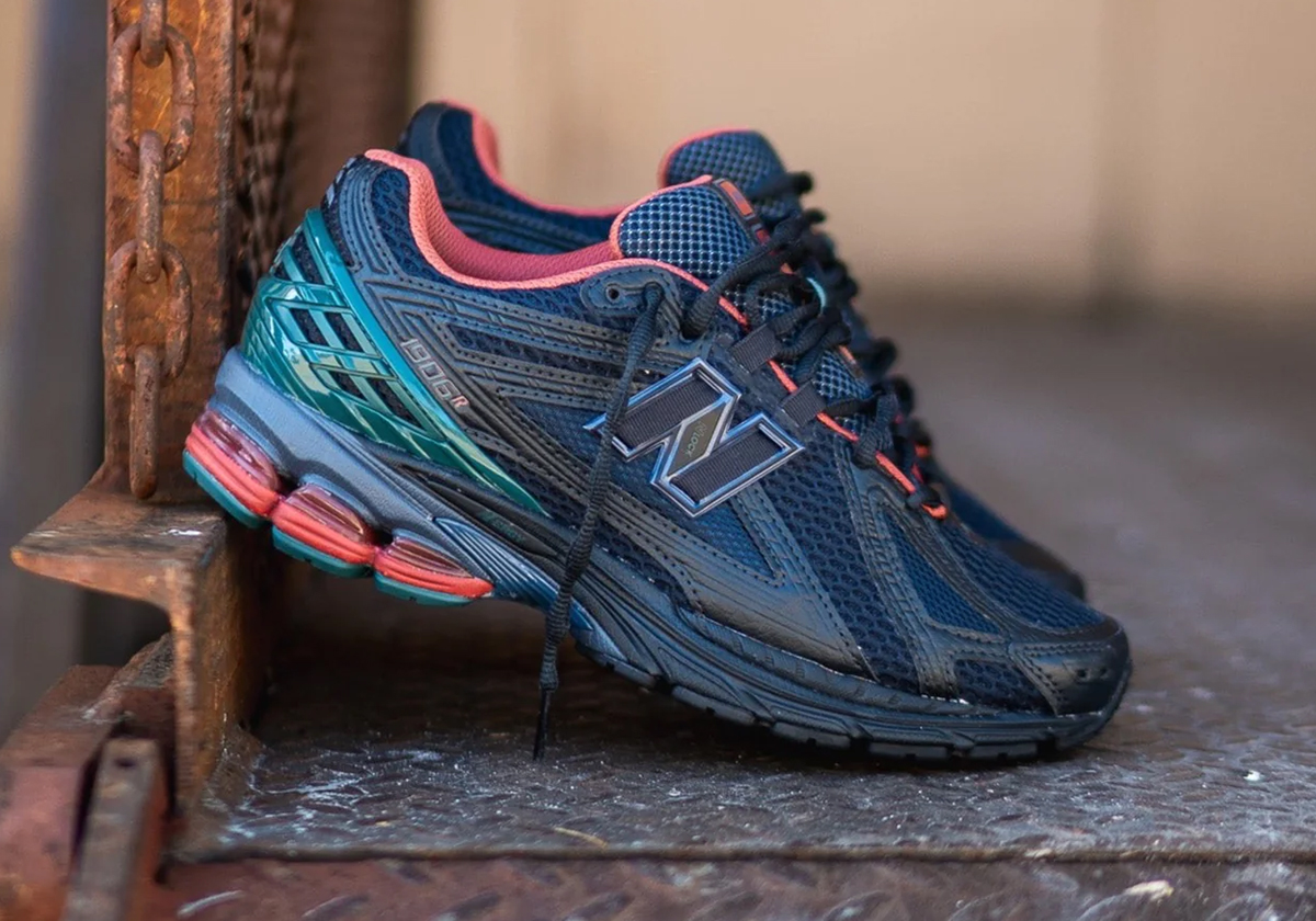 New Balance 1906R: Bước đi mới lạ với màu sắc tươi sáng - 2