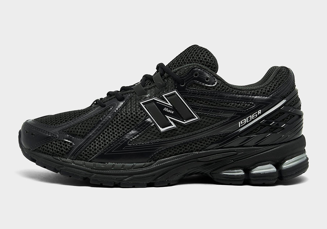 New Balance 1906R: Phiên bản màu đen mới nhất sẽ ra mắt sớm - 2
