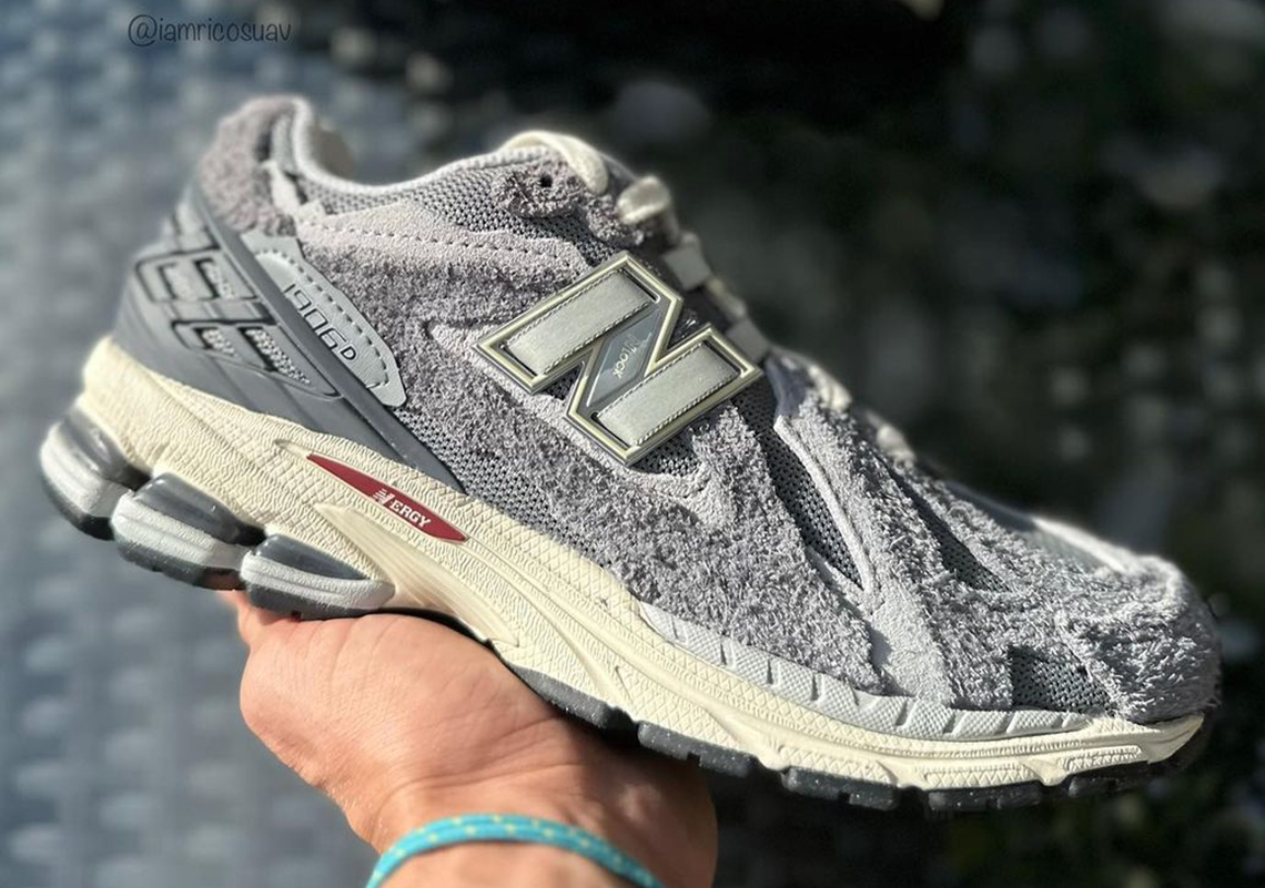 New Balance 1906R Protection Pack màu xám cổ điển - 1