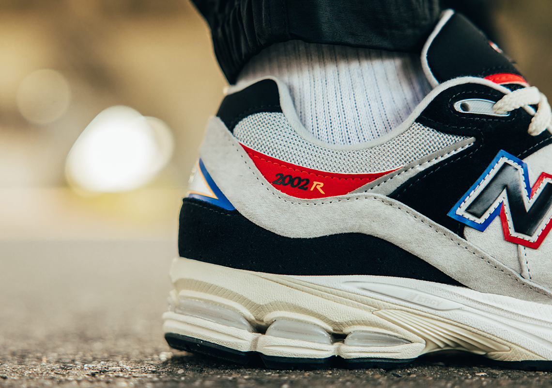 New Balance 2002R 'Lovers Only': Sự kết hợp đặc biệt giữa DTLR và New Balance tạo nên một phiên bản độc đáo - 6
