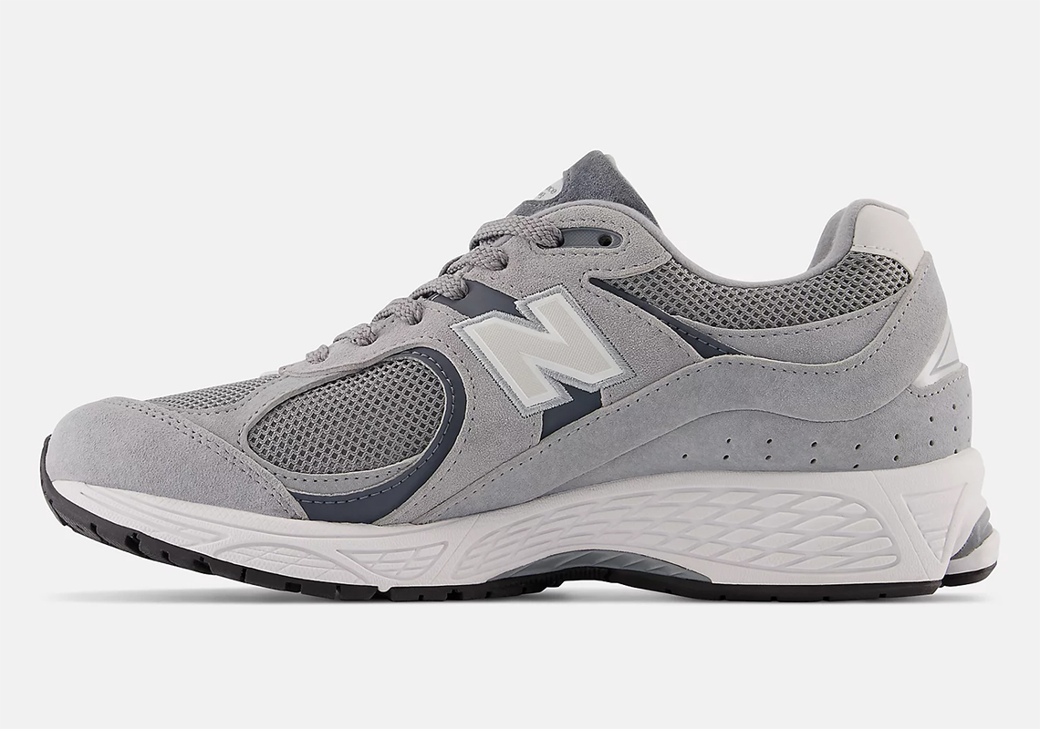 New Balance 2002R Steel đã sẵn sàng đến tay các tín đồ - 3