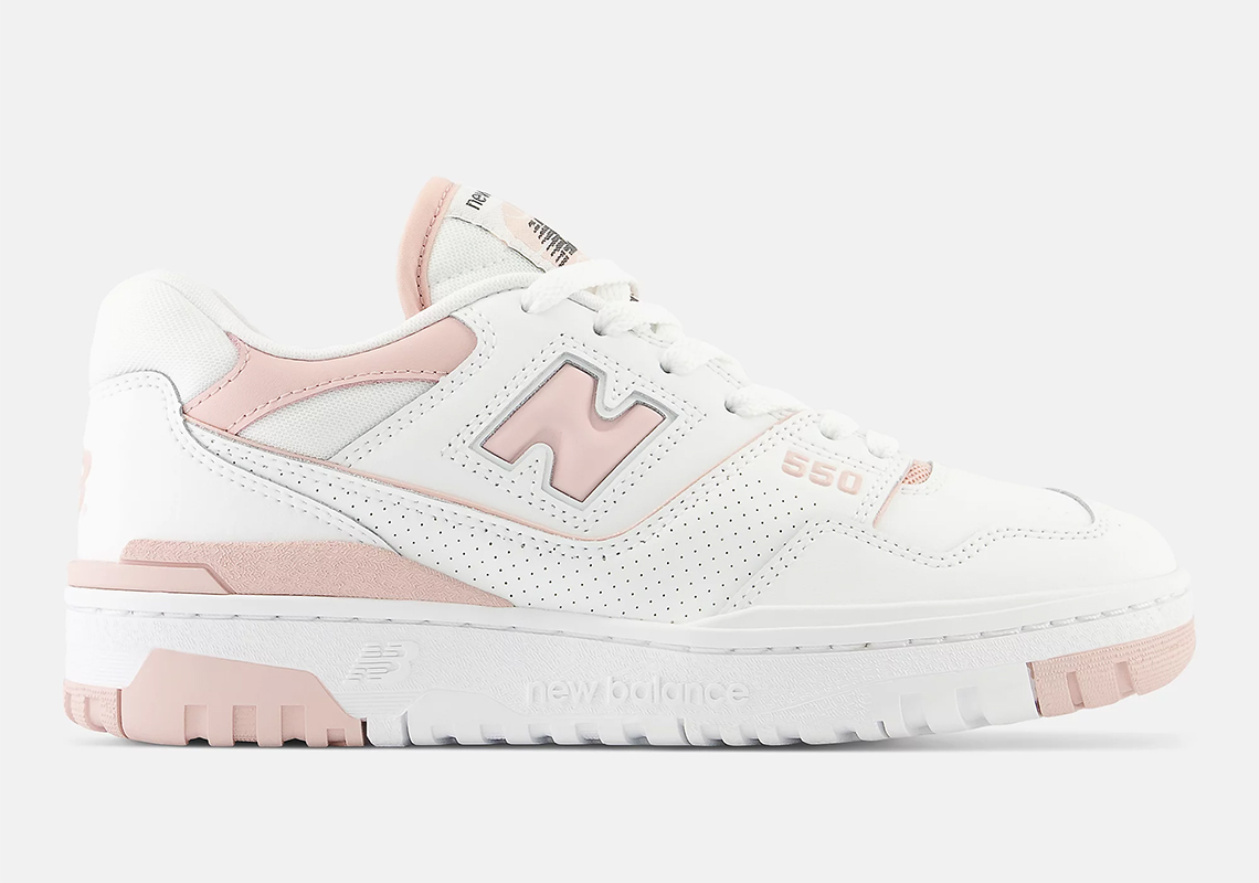 New Balance 550 Barbie: Phiên bản giày nữ tinh tế với gam màu hồng ngọt ngào | Sự kết hợp hoàn hảo từ bộ phim Greta Gerwig! - 3
