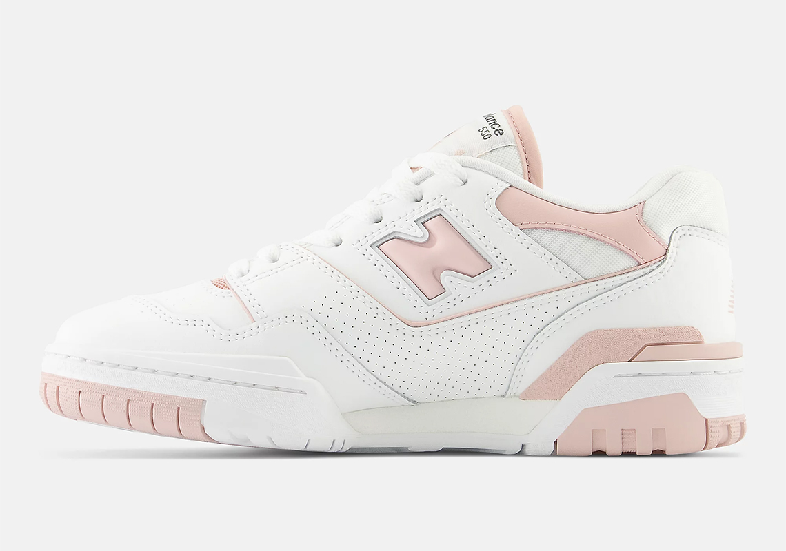 New Balance 550 Barbie: Phiên bản giày nữ tinh tế với gam màu hồng ngọt ngào | Sự kết hợp hoàn hảo từ bộ phim Greta Gerwig! - 4