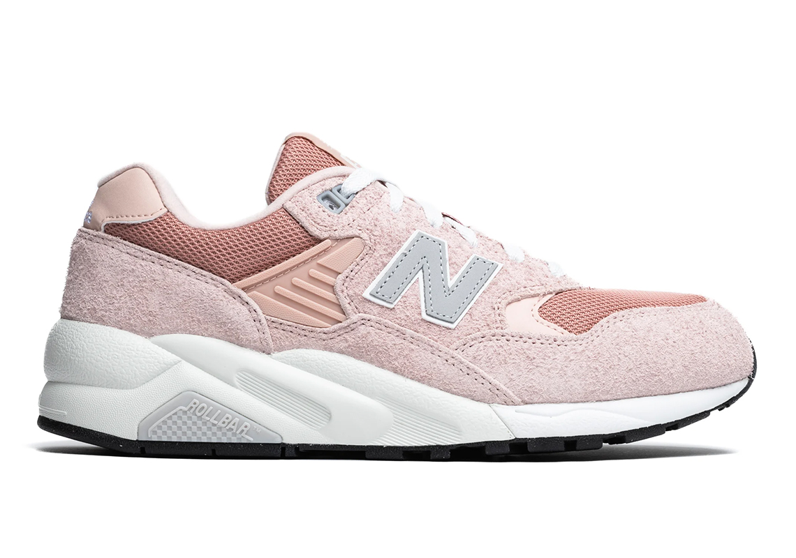 New Balance 580 'Hồng Pastel': Sự trở lại màu sắc cho bộ sưu tập mùa hè - 1