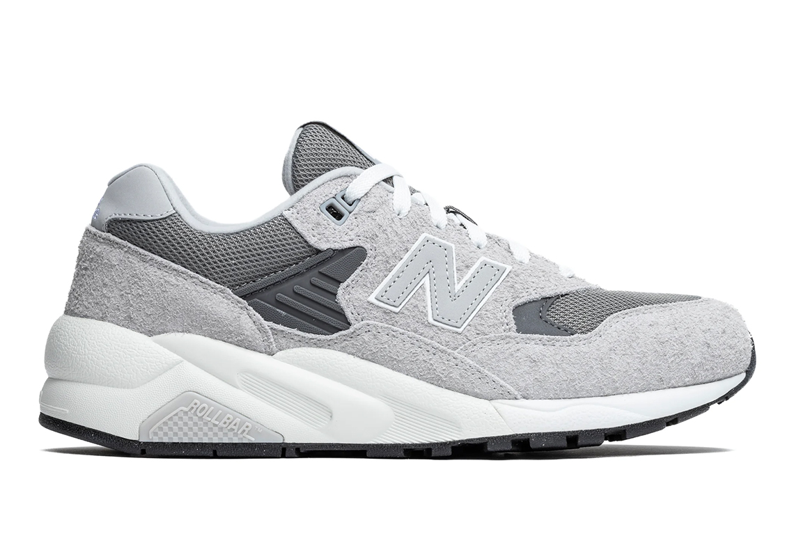 New Balance 580 'Raincloud': Màu sắc lấy cảm hứng từ đám mây trên phiên bản mới - 1