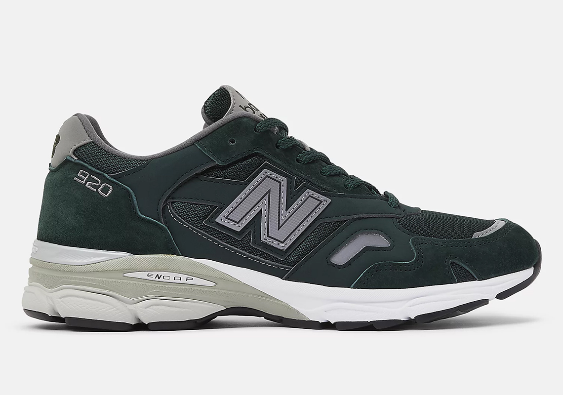New Balance 920 trở lại trong một diện mạo màu xanh lá cây Kelly - 2