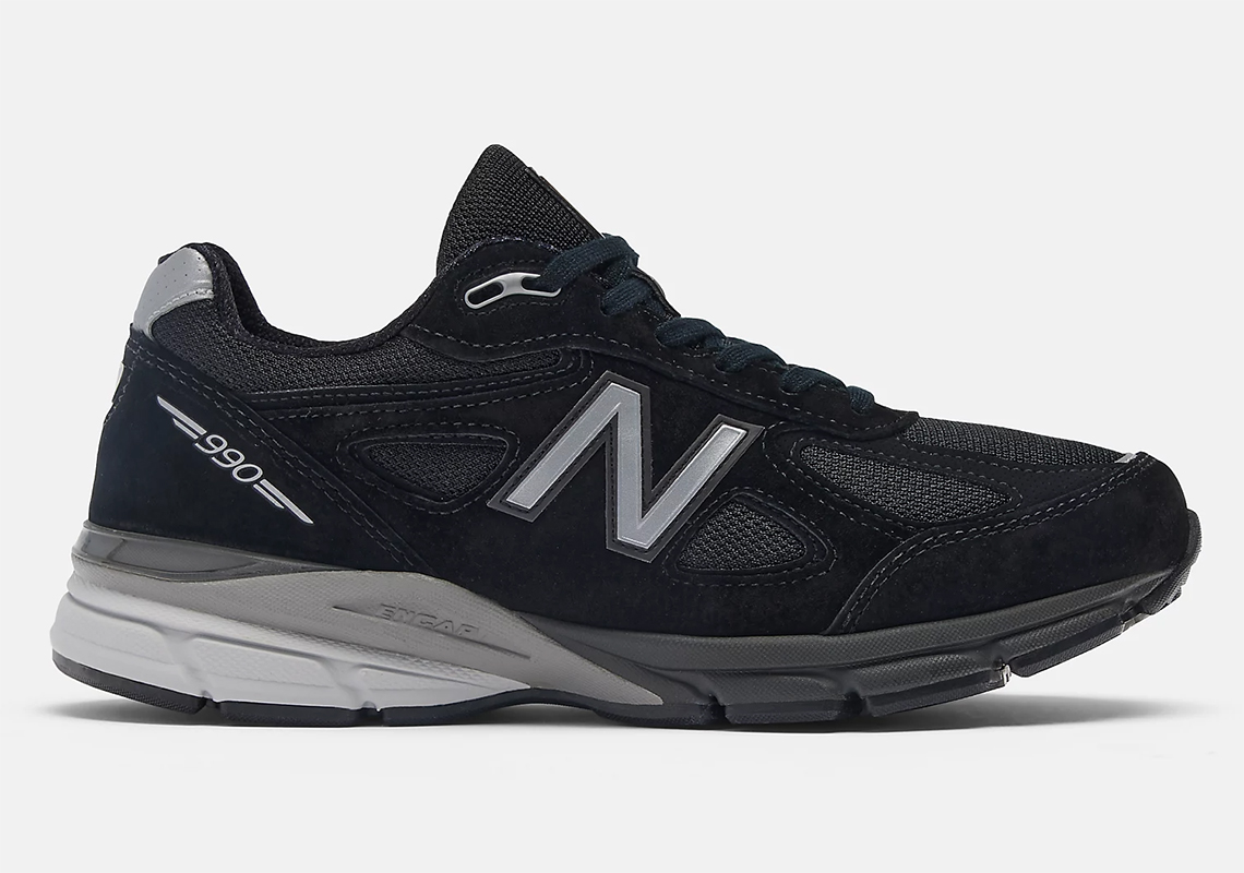 New Balance 990v4 Black/Silver Trở Lại: Phong cách và hiệu suất đỉnh cao! - 1