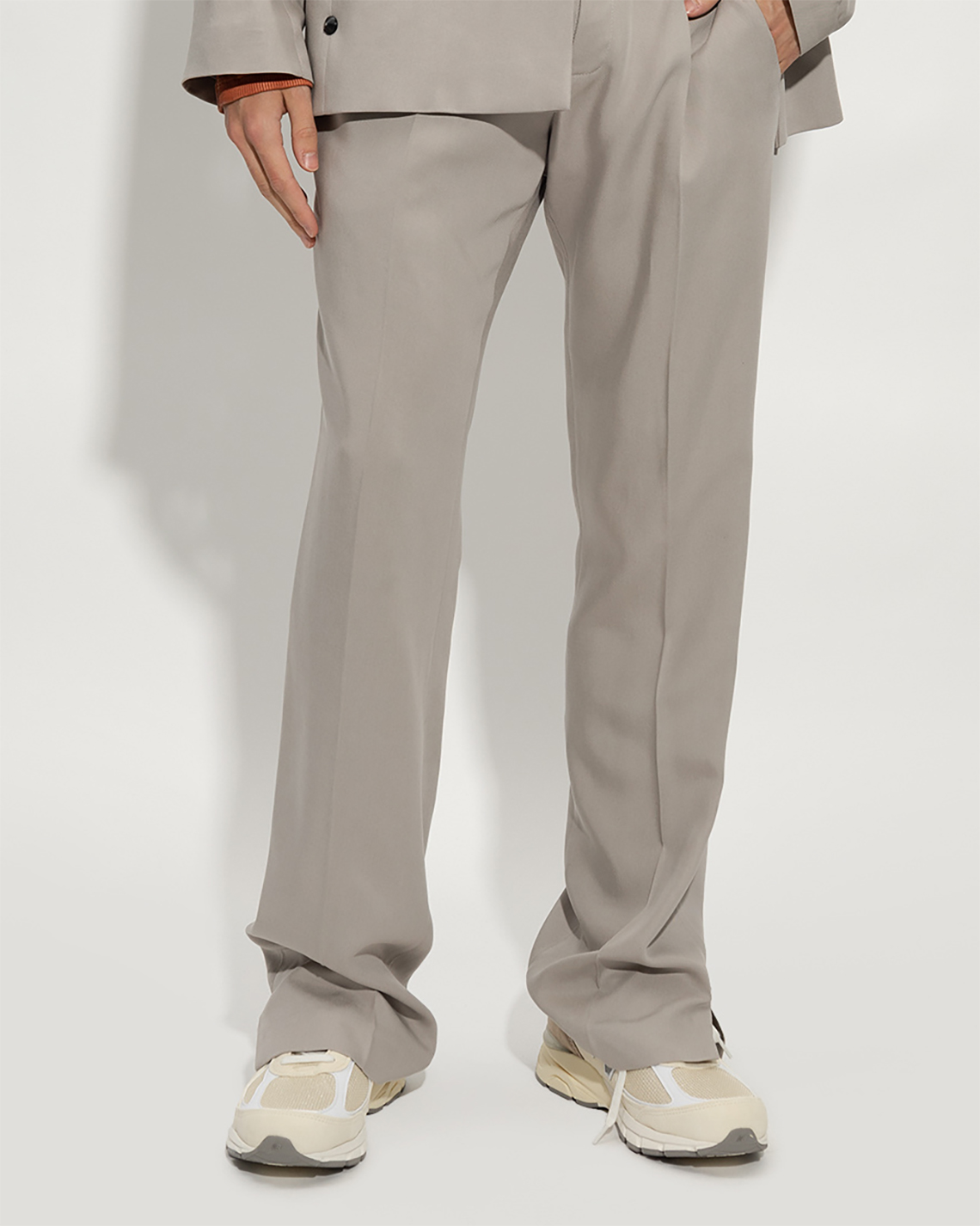 New Balance 990v4: Phiên bản mới nhất với sự kết hợp tinh tế từ Teddy Santis - 6