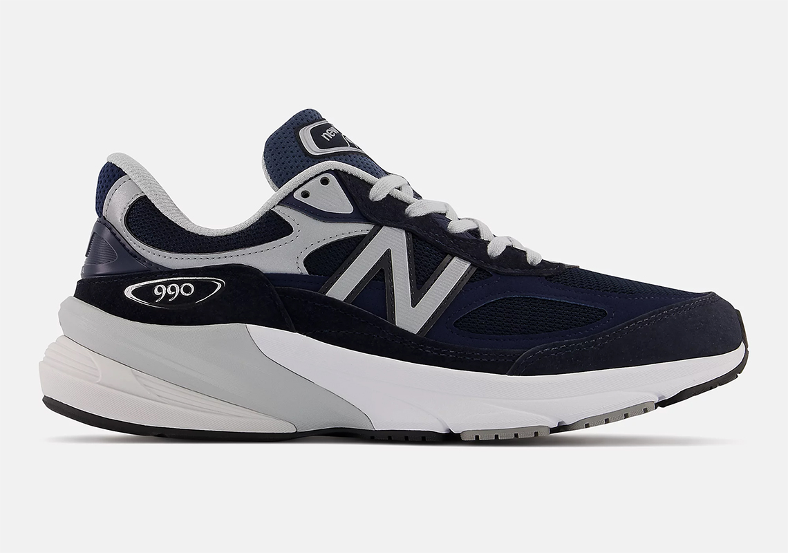 New Balance 990v6 màu navy mới xuất hiện - 1