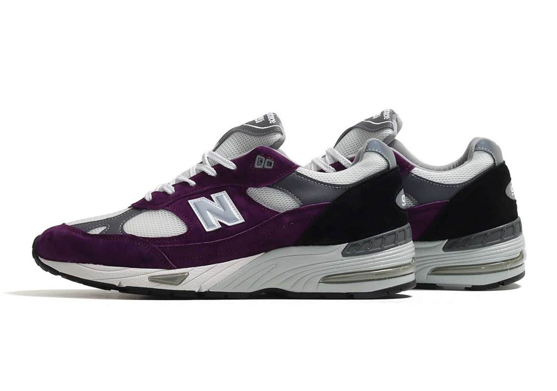 New Balance 991 Made In UK 'Grape Juice': Màu sắc mới đầy phong cách cho đôi giày đặc biệt - 1