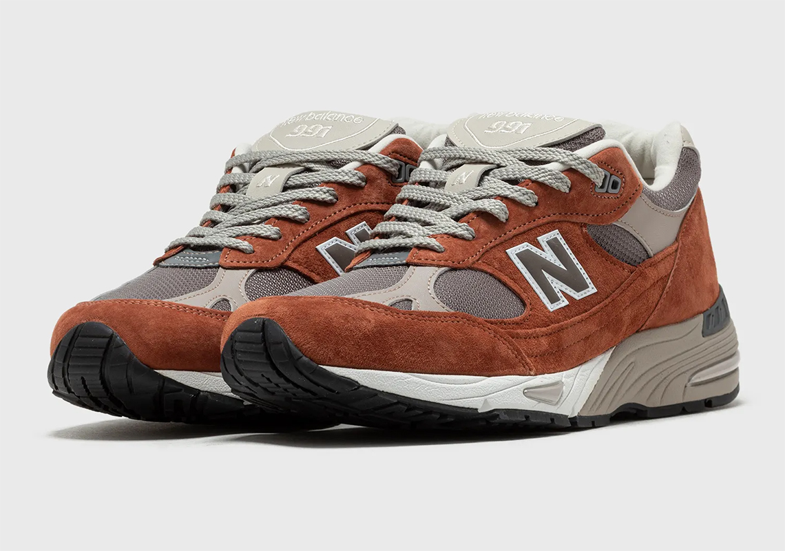 New Balance 991 Made In UK Sequoia: Bộ sưu tập giày chất lượng cao hứa hẹn đem lại trải nghiệm mới cho người dùng!