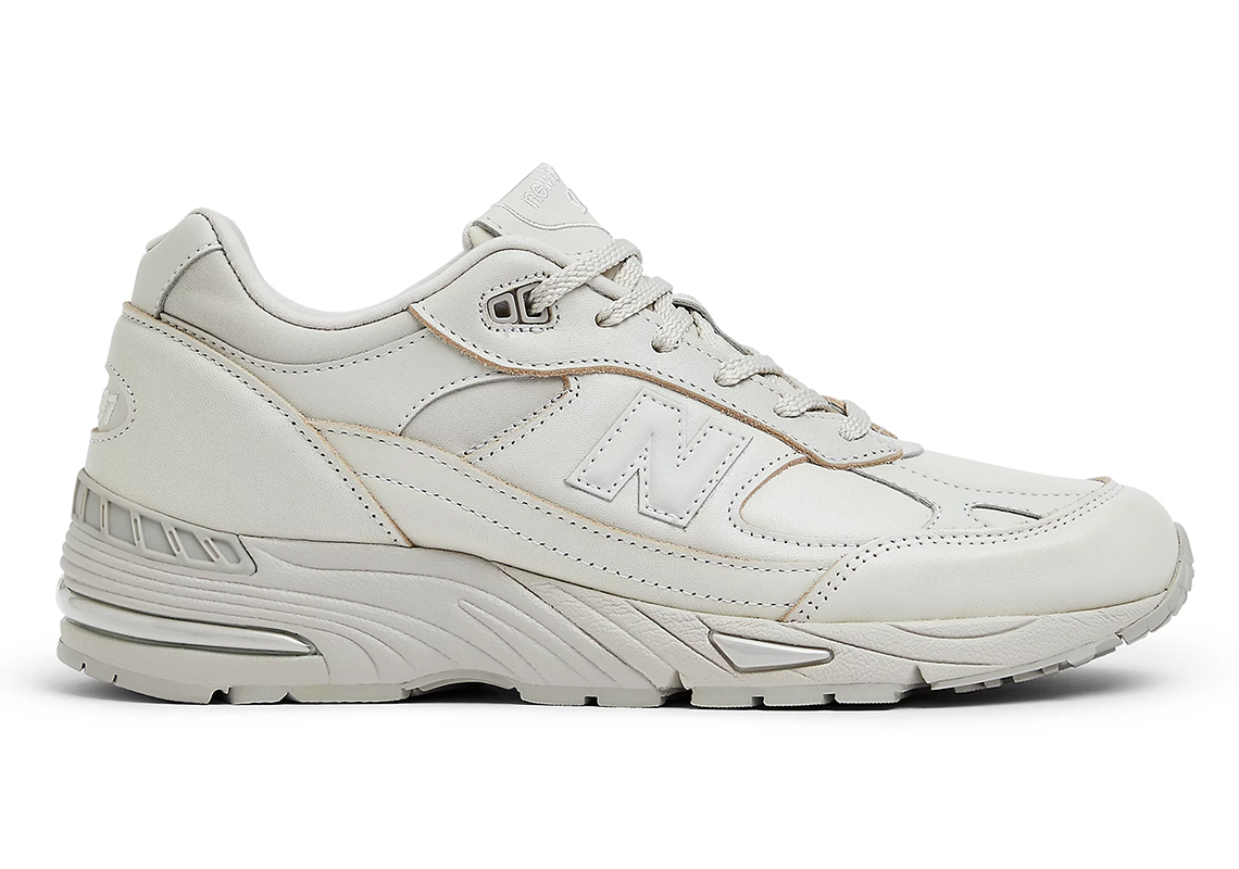 New Balance 991 'Off White': Phiên bản đặc biệt từ Anh Quốc - Thiết kế tinh tế và đa dụng! - 2