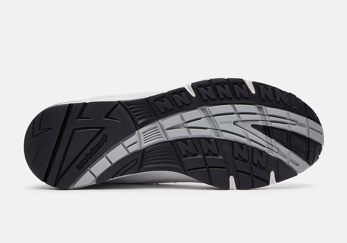 New Balance 991 Star White và Flint Grey - Sự Kết Hợp Mới Tinh Tế Trên Đôi Giày Đẳng Cấp - 6