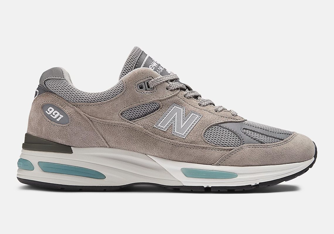 New Balance 991v2 'Classic Grey': Sự Kết Hợp Tân Cổ Điển Đỉnh Cao - 2