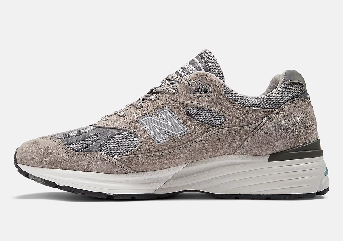 New Balance 991v2 'Classic Grey': Sự Kết Hợp Tân Cổ Điển Đỉnh Cao - 3