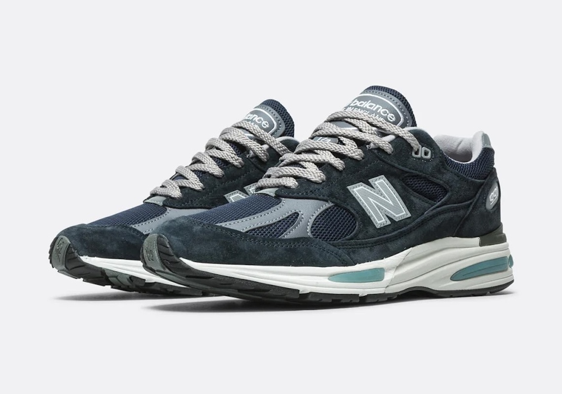 New Balance 991v2: Sự Kết Hợp Hoà - 1