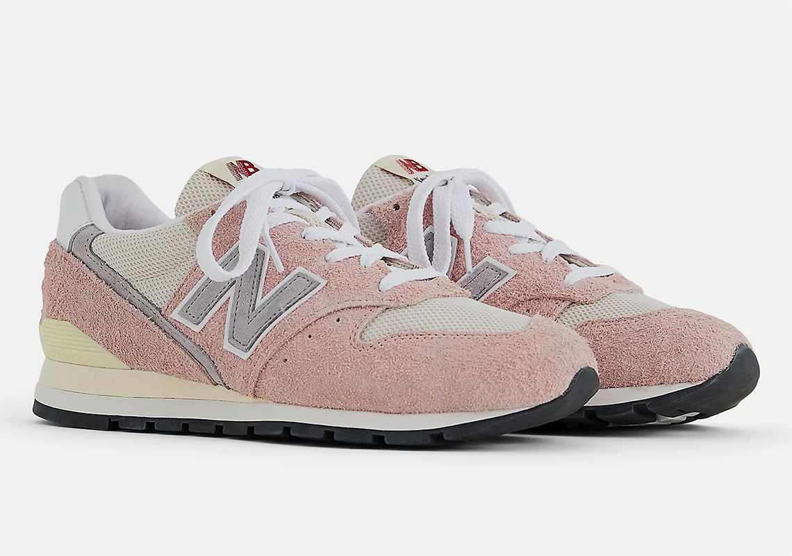 New Balance 996 Pink Haze - Bộ sưu tập mới quyến rũ từ thiết kế độc đáo của Teddy Santis! - 2