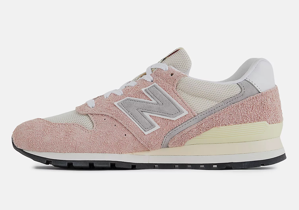 New Balance 996 Pink Haze - Bộ sưu tập mới quyến rũ từ thiết kế độc đáo của Teddy Santis! - 4