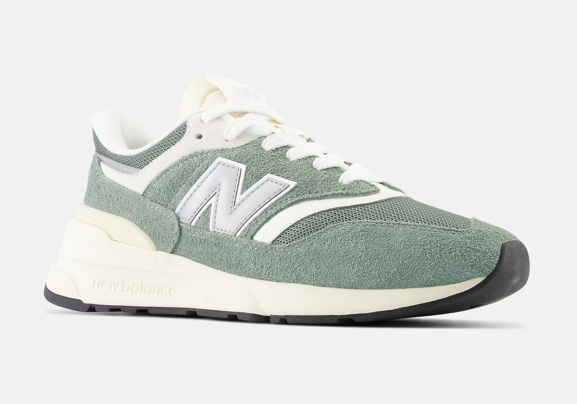 New Balance 997R: Bộ sưu tập mới với phong cách trẻ trung và tiết kiệm - 16