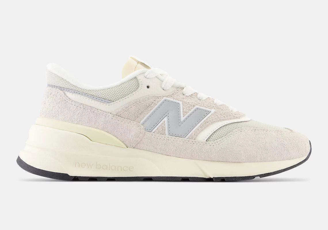 New Balance 997R: Bộ sưu tập mới với phong cách trẻ trung và tiết kiệm - 2