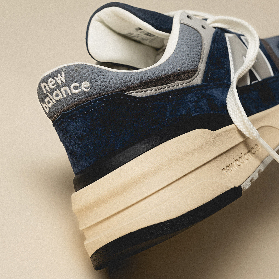 New Balance 997R: Sự Lột Xác Đầy Hứa Hẹn Cho Đôi Giày Kinh điển - 2