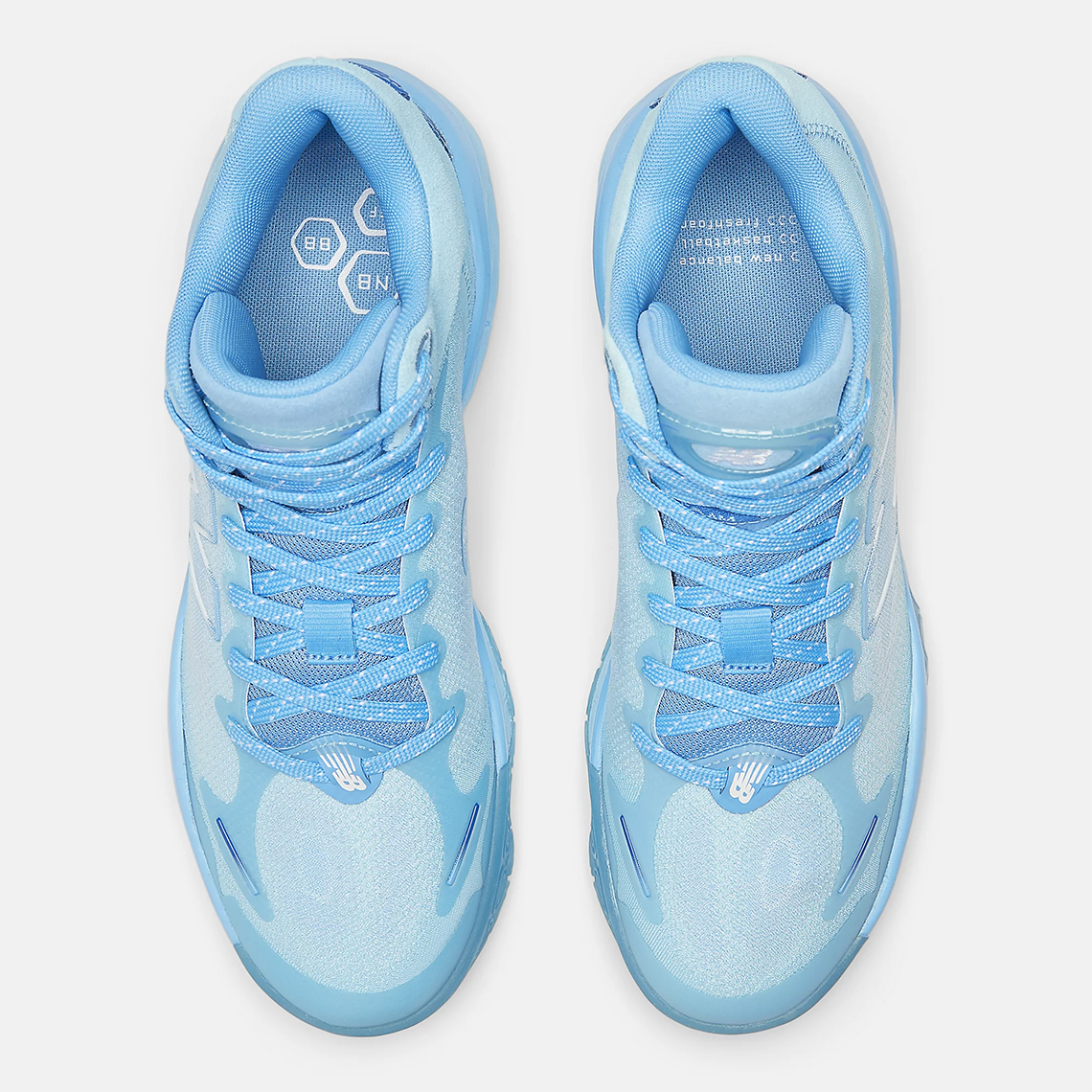 New Balance Fresh Foam BB 'Sky Blue': Sự Trở Lại Của Công Nghệ Đáng Chú Ý Trên Sân Cỏ - 5
