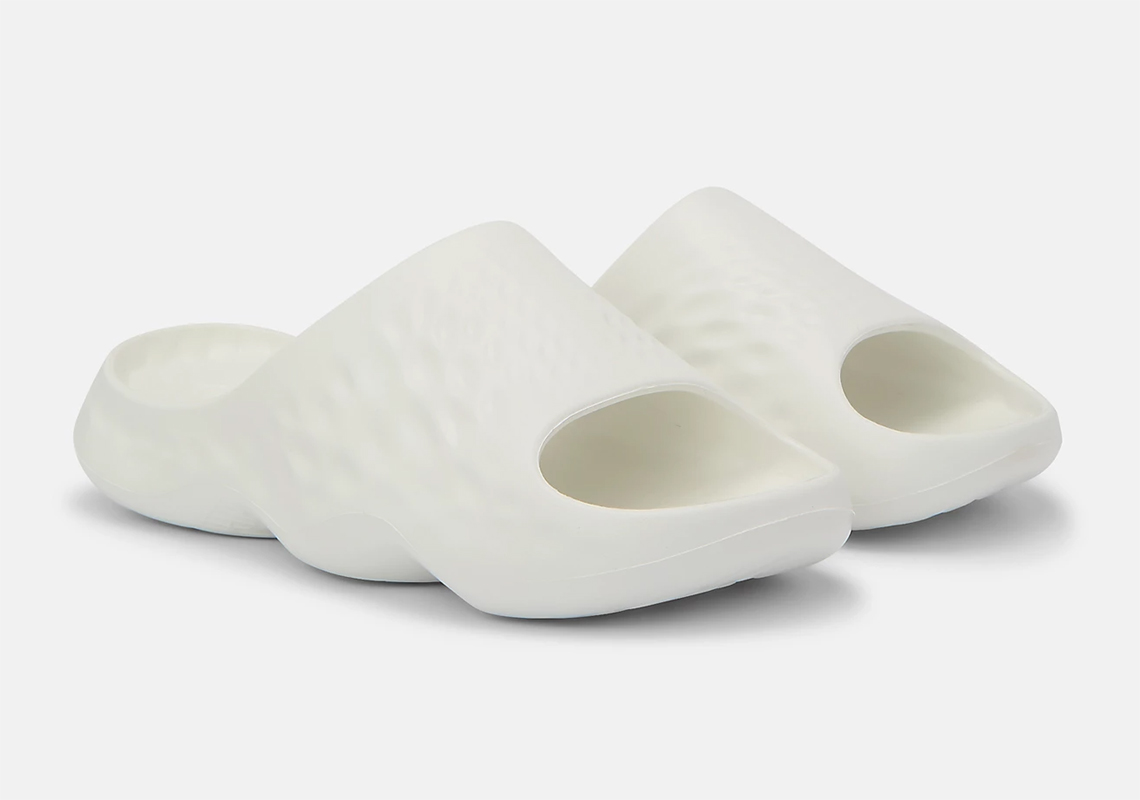 New Balance MRSHN Slide: Đôi dép lê thời trang với sự kết hợp độc đáo của màu sắc! - 8