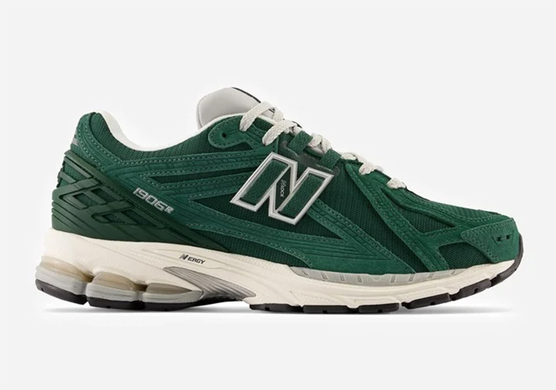 New Balance phát hành phiên bản da lộn màu xanh lá cây của giày 1906R - 1