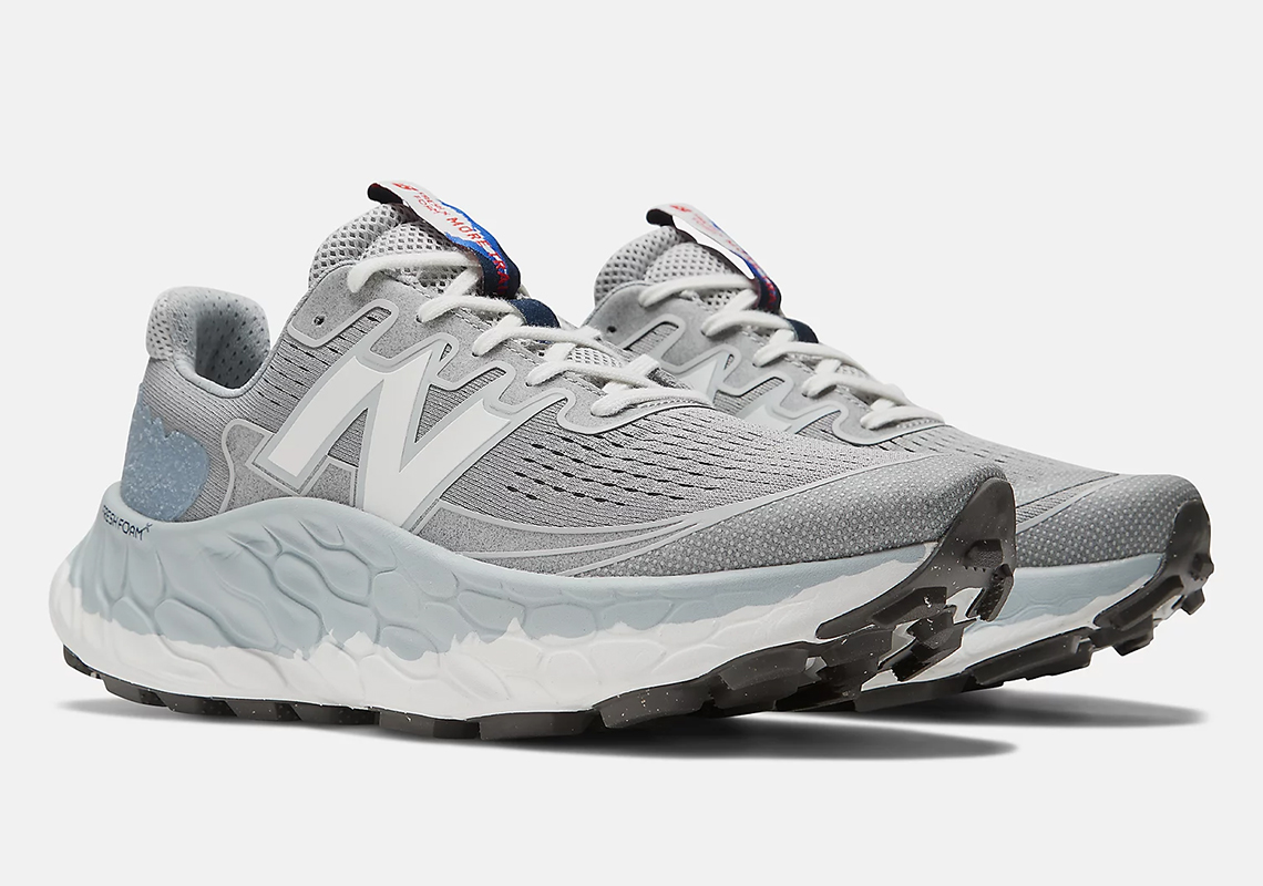 New Balance thêm giày Fresh Foam More Trail V3 "Moon Daze" vào bộ sưu tập "Grey Day