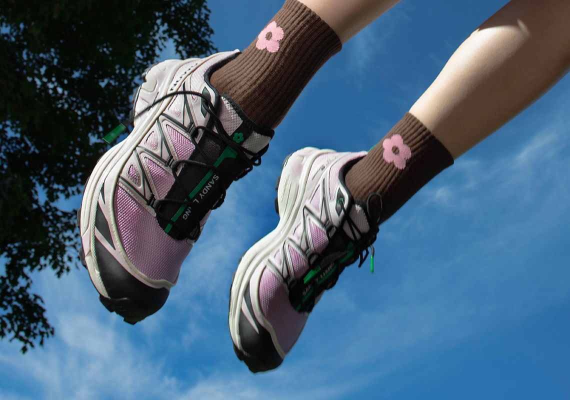 Nhà thiết kế đến từ New York Sandy Liang dẫn đầu đối tác đầu tiên do phụ nữ điều hành của Salomon - 3