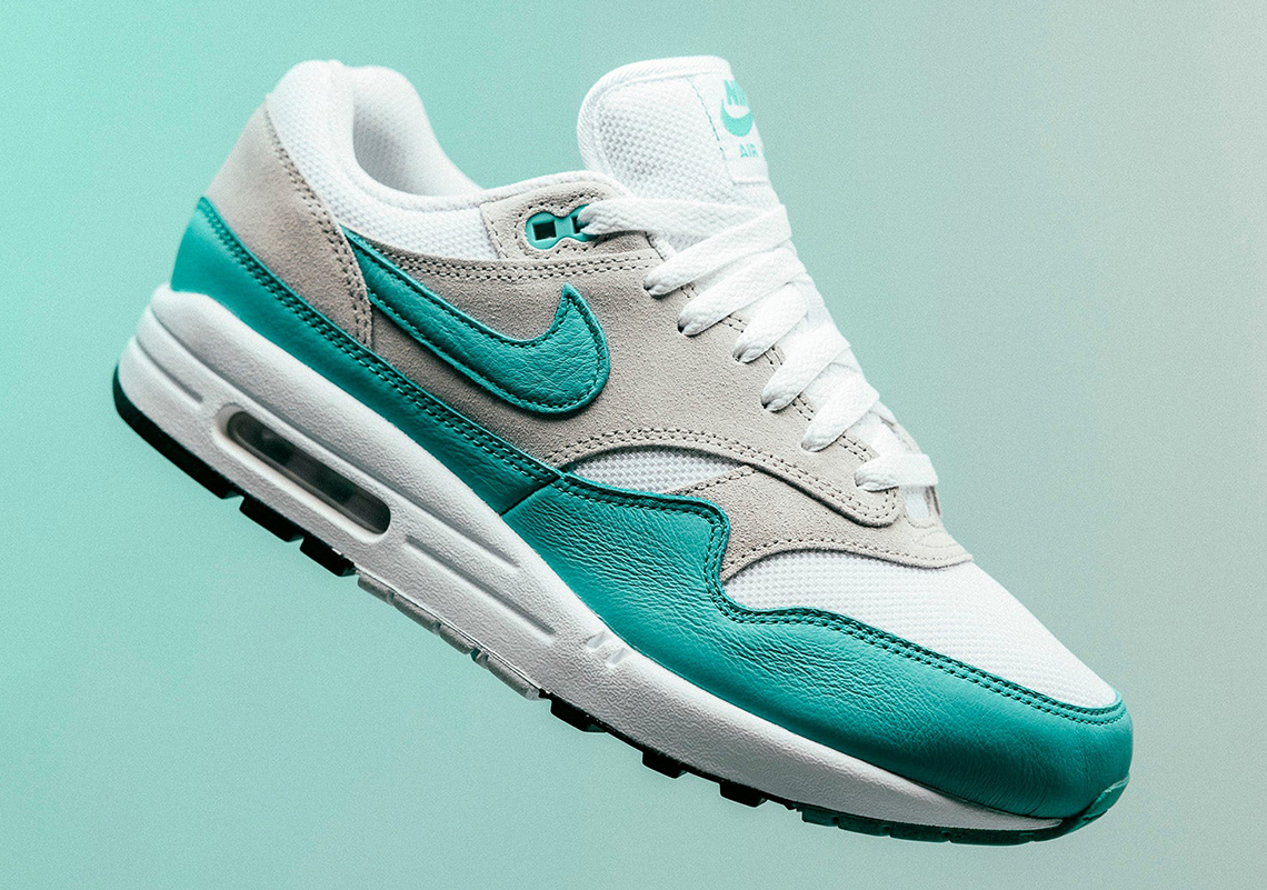 Nhấp vào Đánh giá Nike Air Max 1 Clear Jade: Ngày phát hành và hình ảnh lần đầu tiên - 1