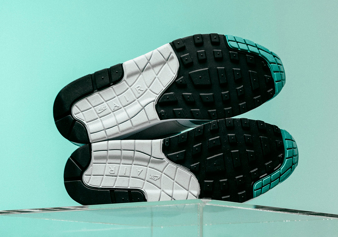 Nhấp vào Đánh giá Nike Air Max 1 Clear Jade: Ngày phát hành và hình ảnh lần đầu tiên - 5