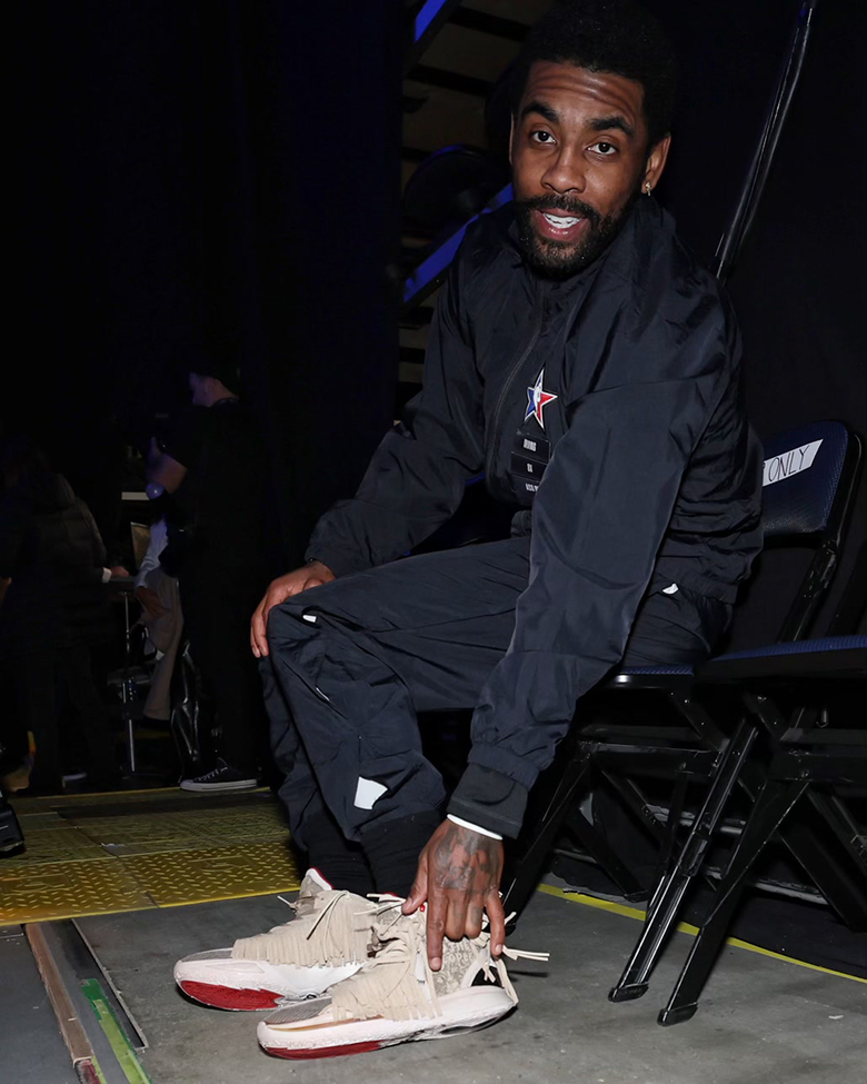 Nhìn từ góc nhìn bên trong đôi giày thi đấu All-Star được thiết kế riêng cho Kyrie Irving bởi nhà thiết kế Ben Kirschner - 3