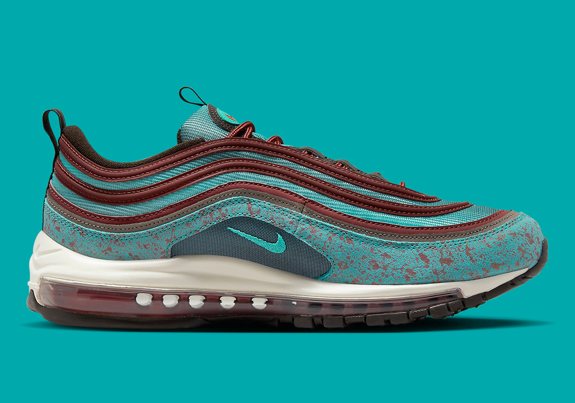 Những đôi Nike Air Max 97 này gợi nhớ đến thép bị oxy hóa - 3