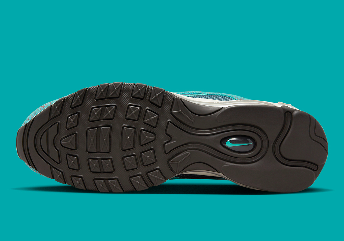 Những đôi Nike Air Max 97 này gợi nhớ đến thép bị oxy hóa - 5