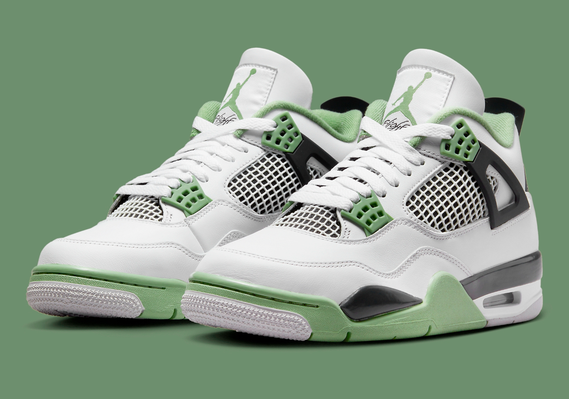 Những hình ảnh chính thức của Air Jordan 4 Oil Green - 1