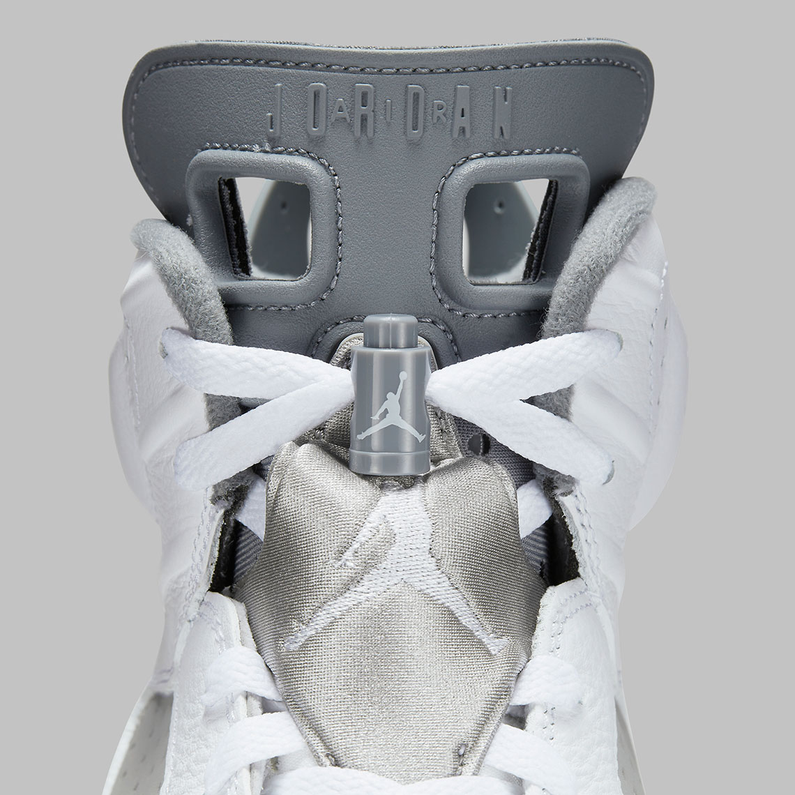 Những hình ảnh chính thức của Air Jordan 6 Cool Grey  - 9