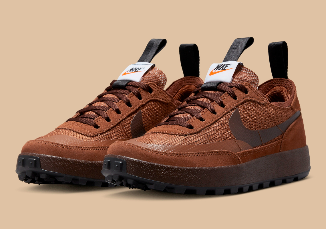 Những hình ảnh chính thức của Giày đa dụng Tom Sachs x NikeCraft Field Brown - 1