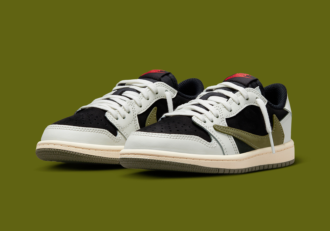 Những hình ảnh chính thức của Travis Scott x Air Jordan 1 Low OG Olive (PS/TD) - 2