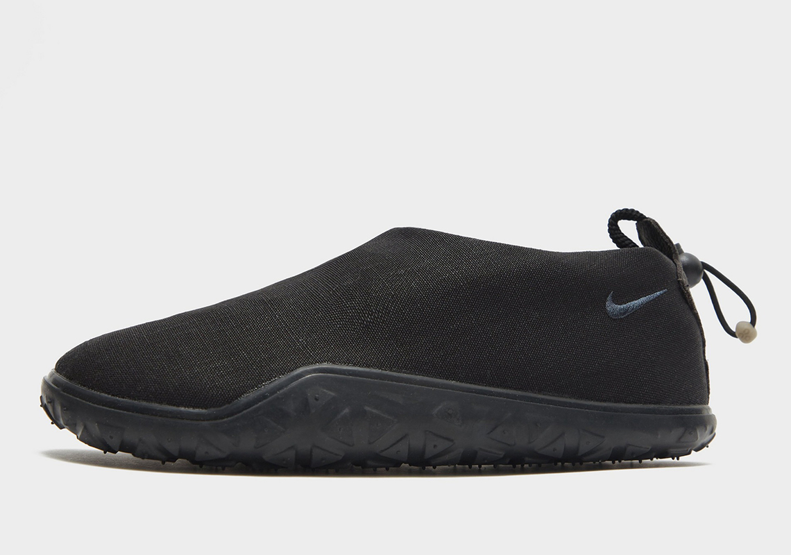Nike ACG Air Moc Black Anthracite: Trở lại với dáng vóc thập niên 90. - 2
